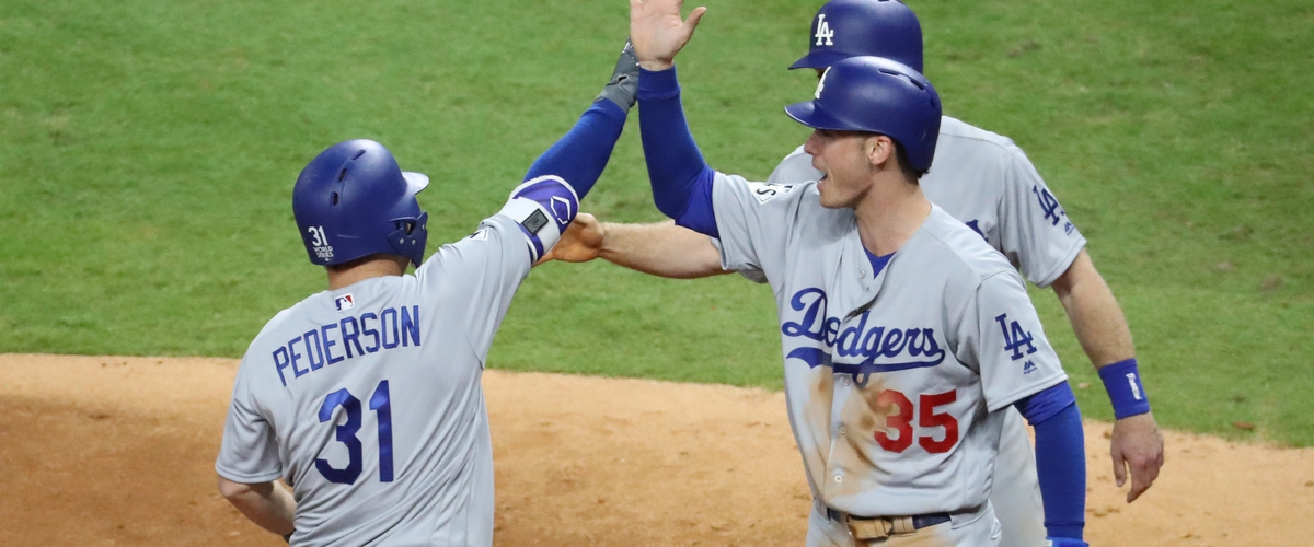 Dodgers Explode for 5 Runs in Ninth; Even Series 