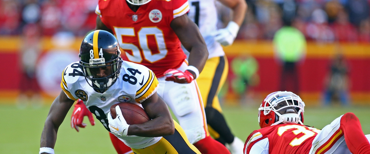 Bell and Brown Lead Steelers over Chiefs 