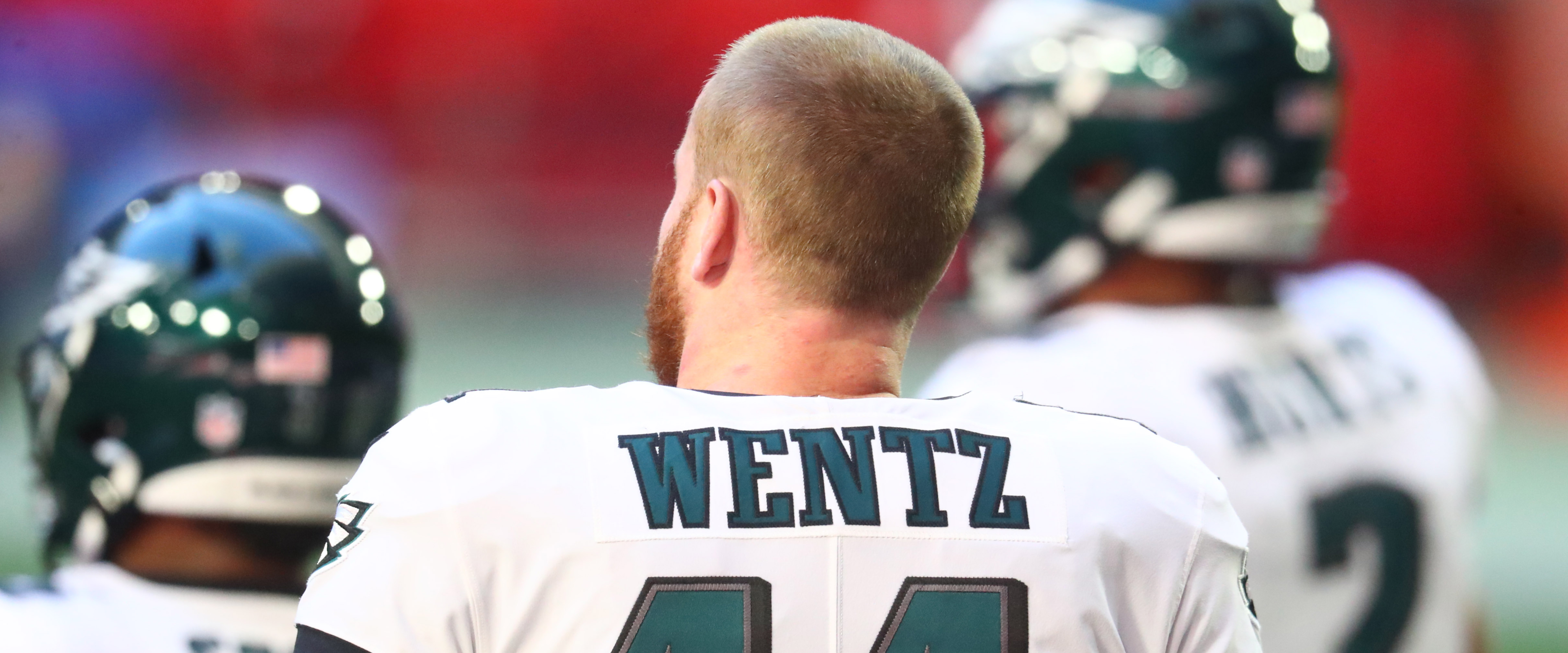 Eagles trade Carson Wentz to the Colts