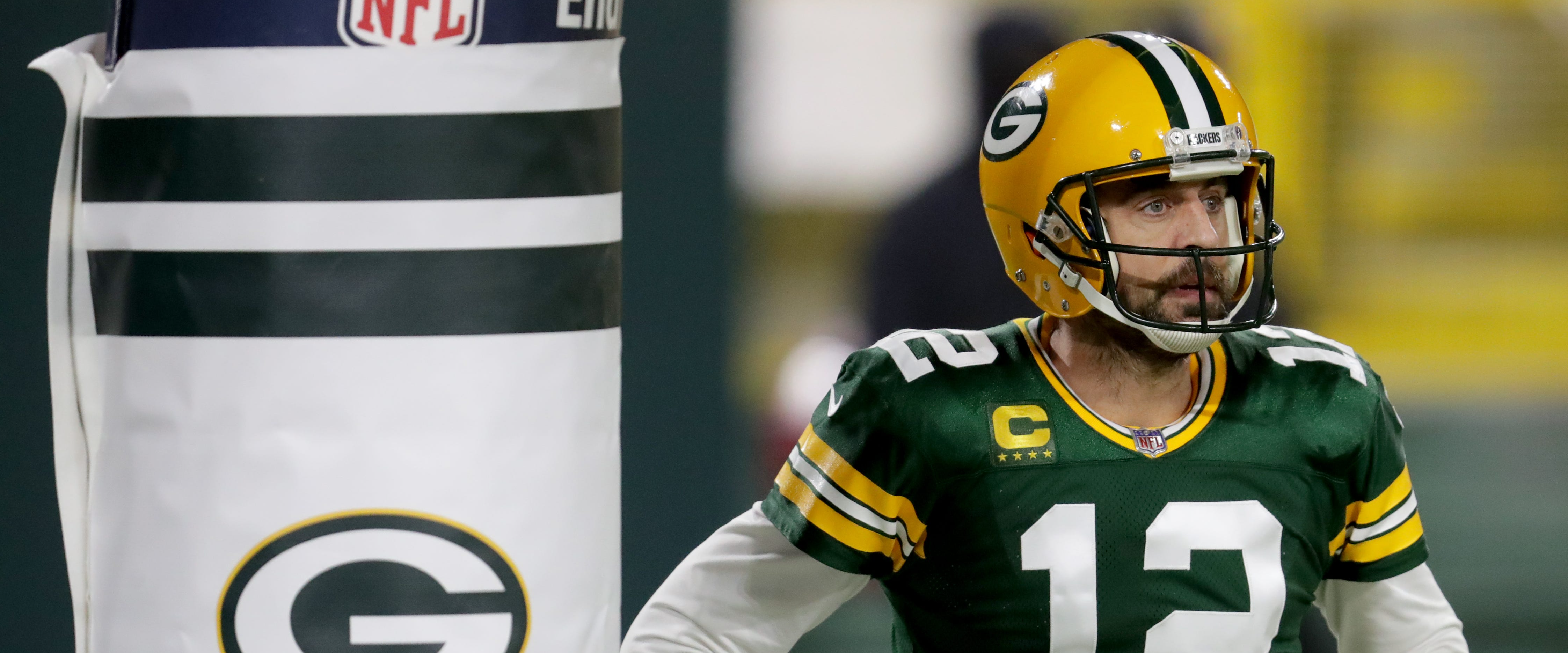 Should we fans believe these Aaron Rodgers reports?