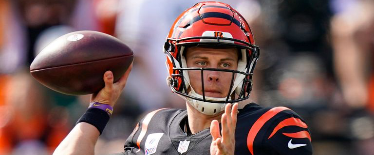 Bengals' QB Joe Burrow on 'voice rest' after throat contusion