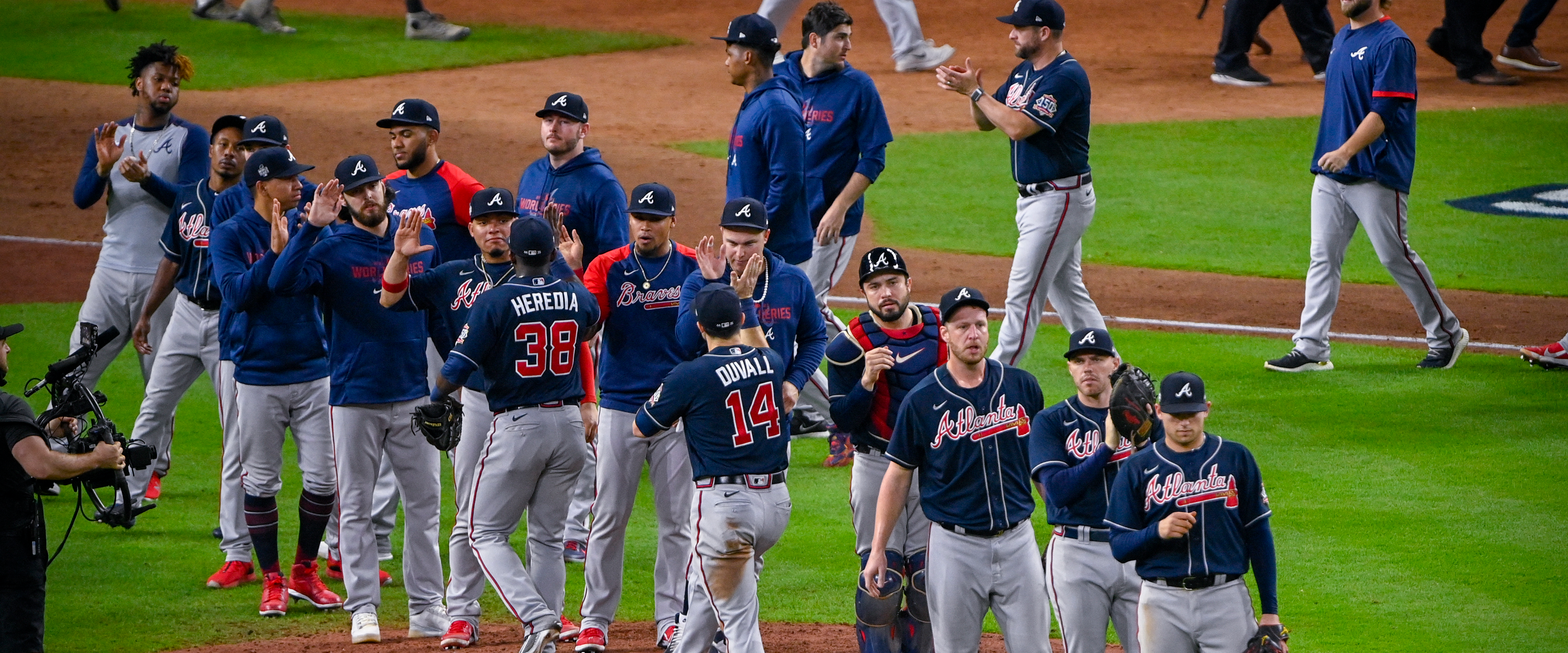 World Series: Record-setting Jorge Soler guides Braves to Game 1 triumph