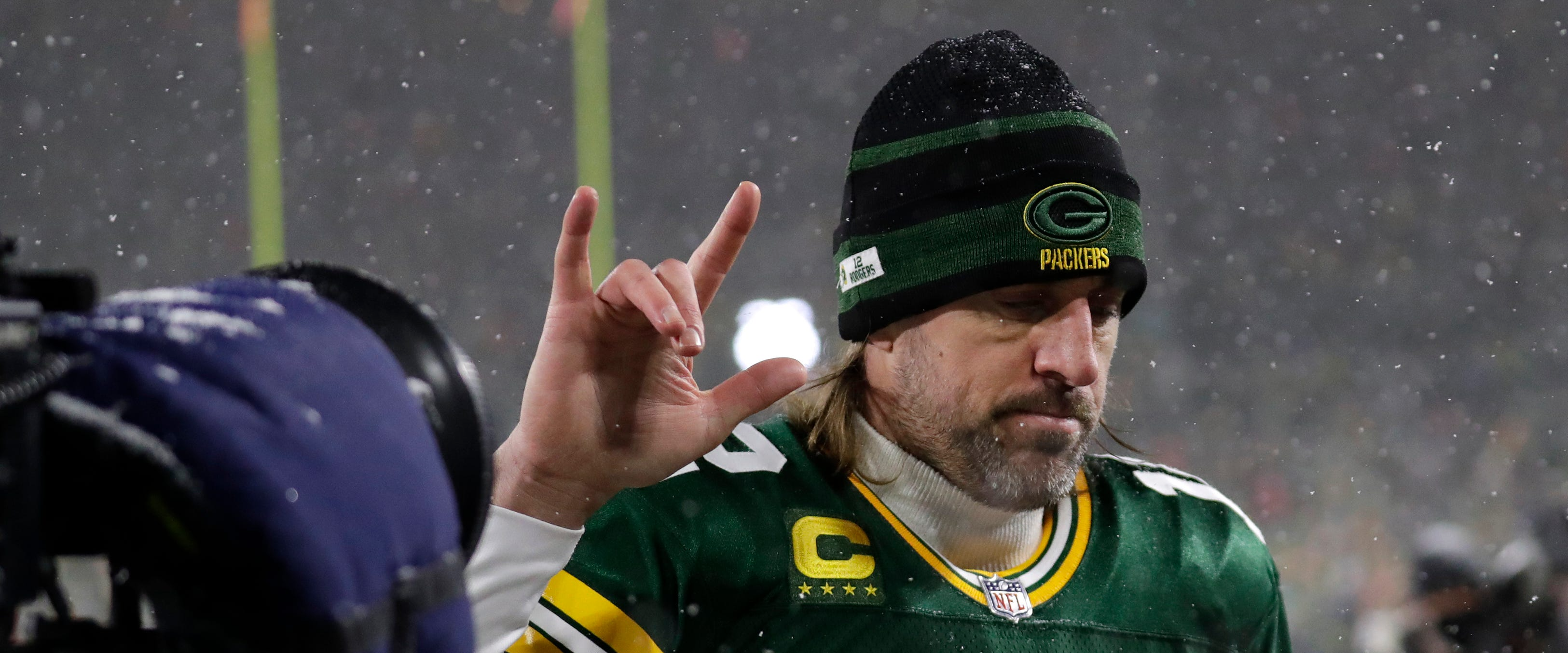 Please don't believe the 'Aaron Rodgers to the Titans' rumors