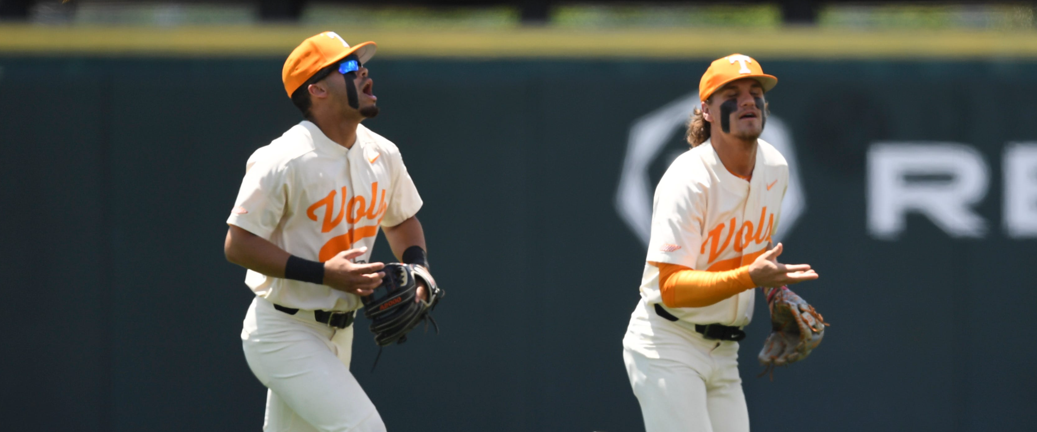YIKES! #1 Tennessee baseball just rocked Mississippi State for 27 runs
