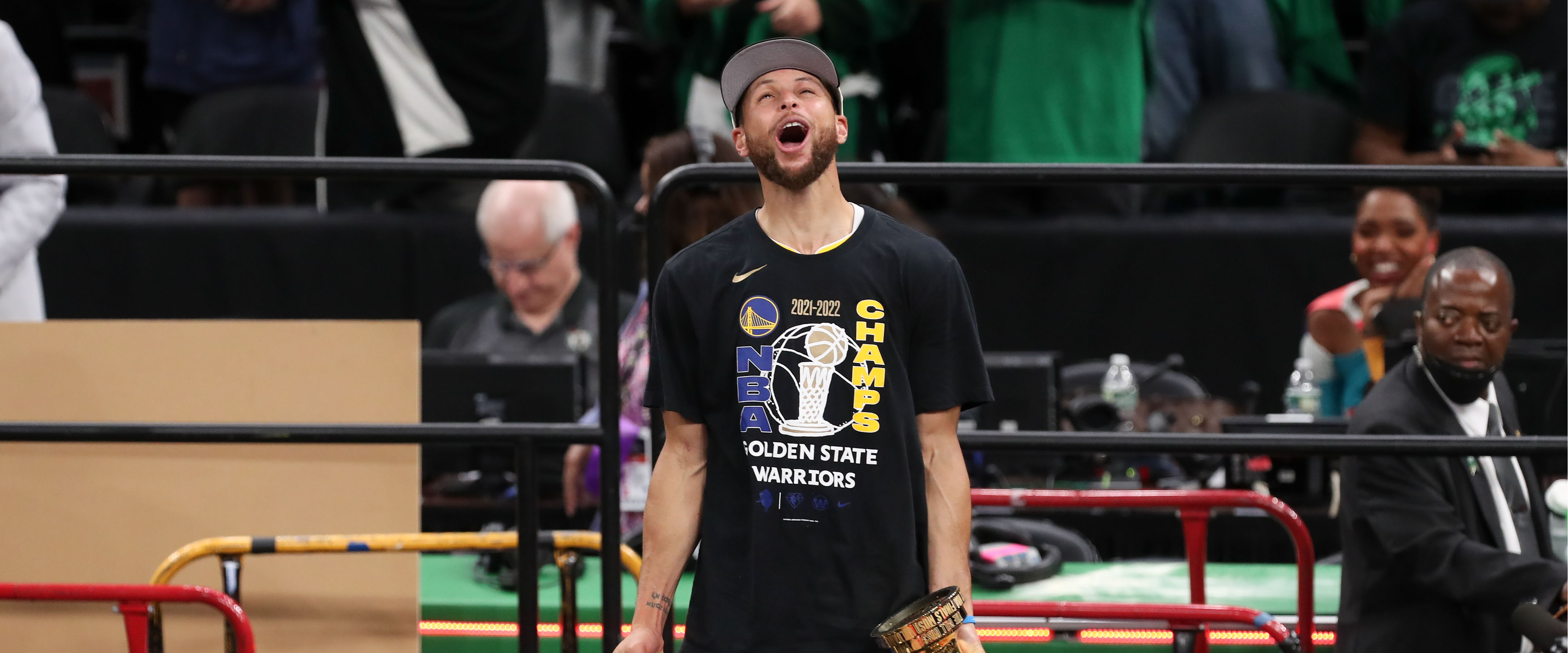 Stephen Curry just solidified his spot as one of the NBA's all-time greats
