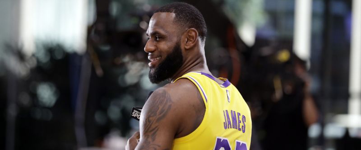 A new Chapter in Hollywood: LeBron ready to make Lakers debut.