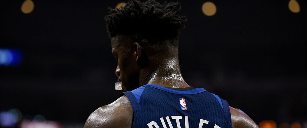 Jimmy Butler Traded to Philadelphia 76ers for Package of Players and a Draft Pick