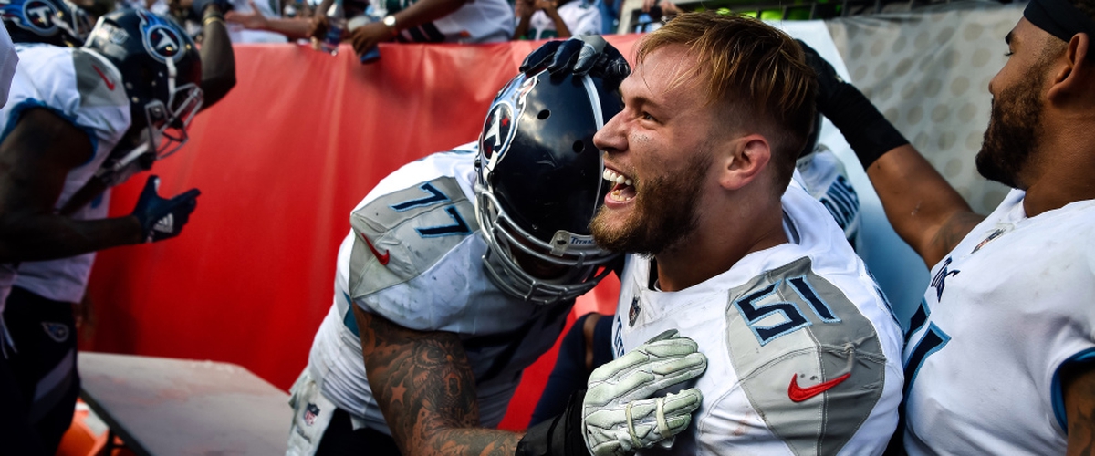 Tennessee Titans: Two former players return while two get cut